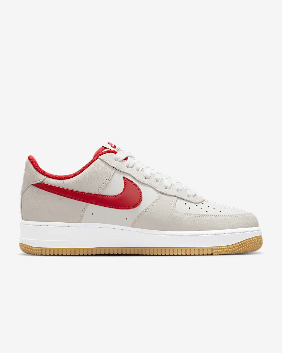 Nike Men’s Air Force 1 '07 LV8